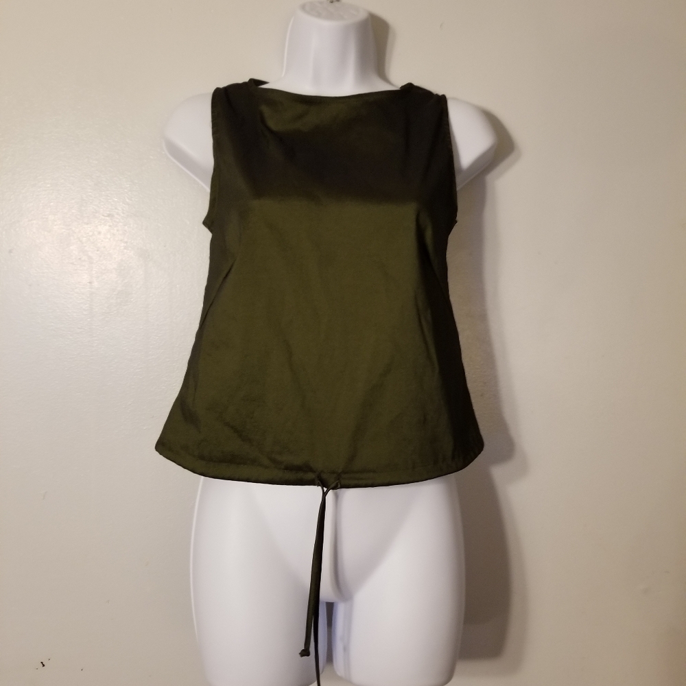 Green Sleeveless Top